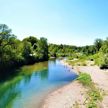 Prázdninový dům Amazing In St Victor La Coste Palus